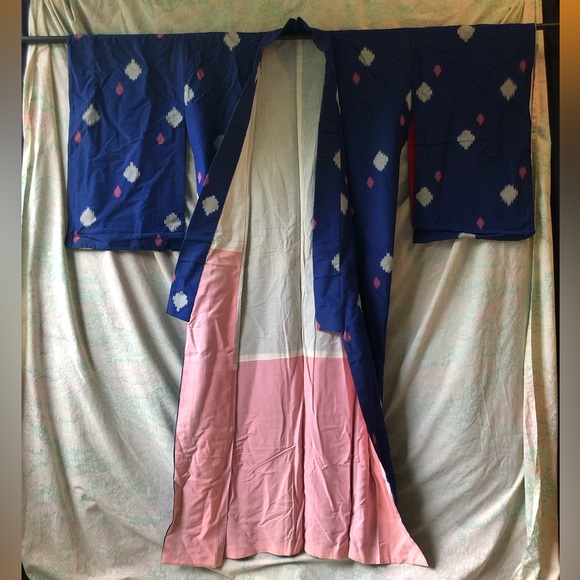 Vintage cotton kimono in ikat style - Picture 2 of 6